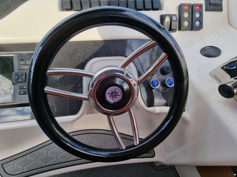 Sunseeker TOMAHAWK 41