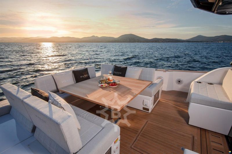 Pardo Yachts GT52