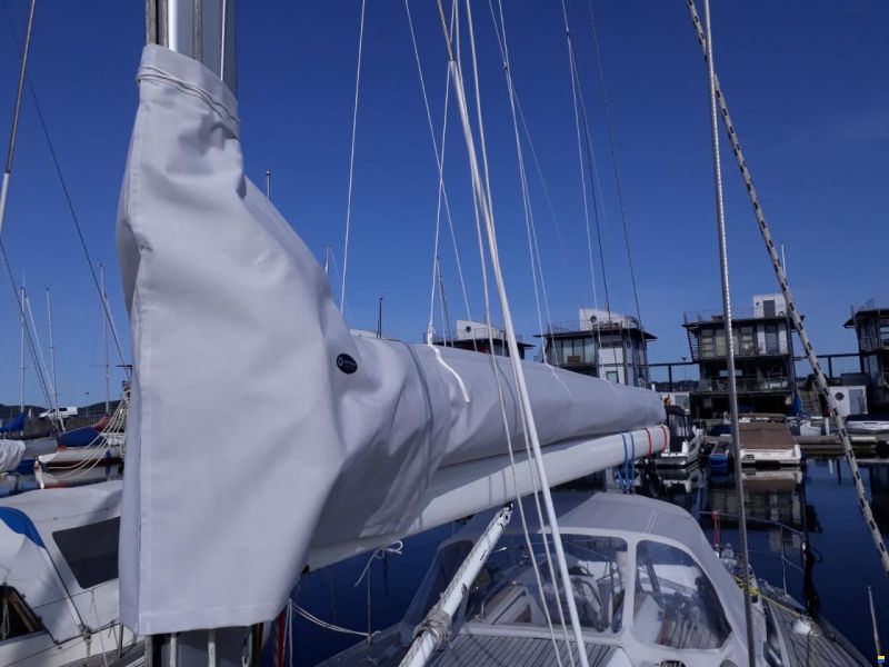 Grand Soleil 38