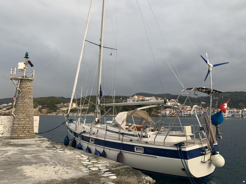 Hallberg-Rassy 382