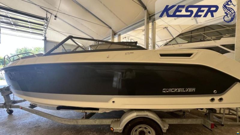 Quicksilver ACTIV 675 CRUISER