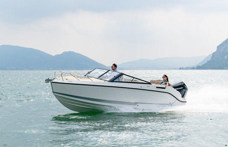 Quicksilver ACTIV 675 CRUISER