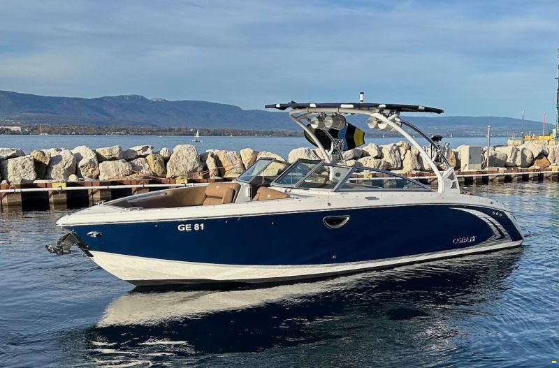 Cobalt R7 Surf