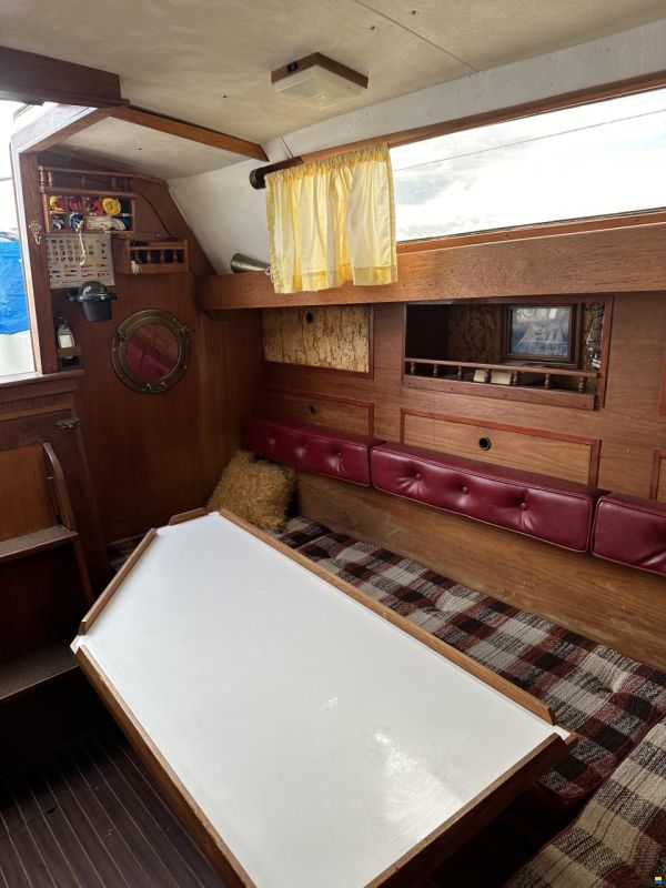 Cobra Yachts UK Cobra 850