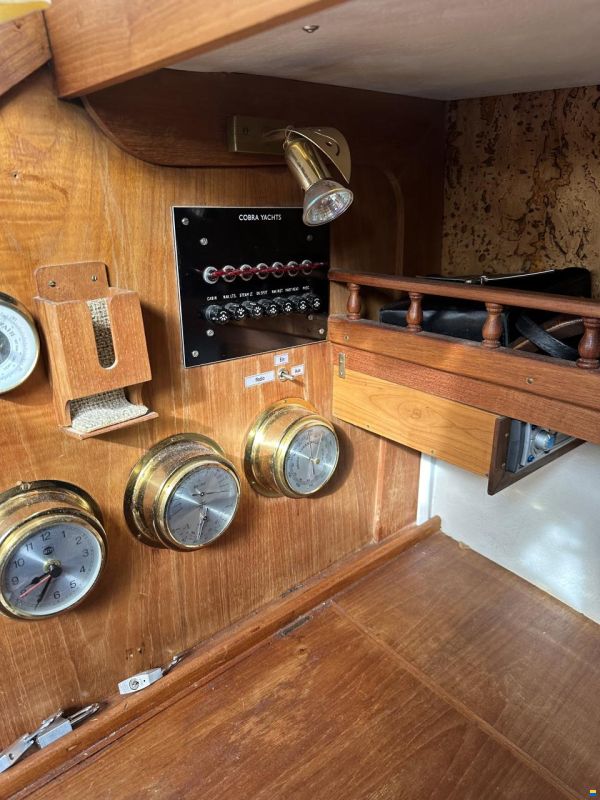Cobra Yachts UK Cobra 850