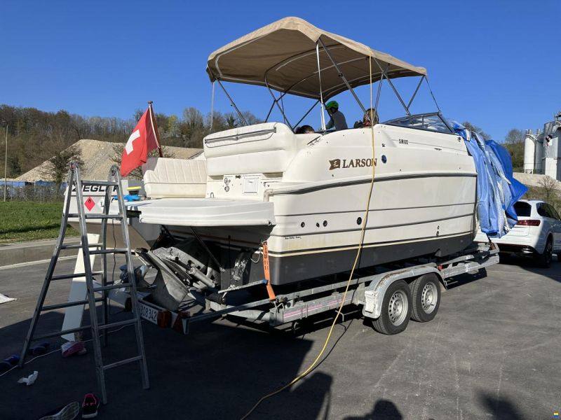 Larson Cabrio 254