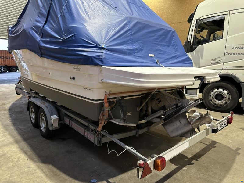 Larson Cabrio 254