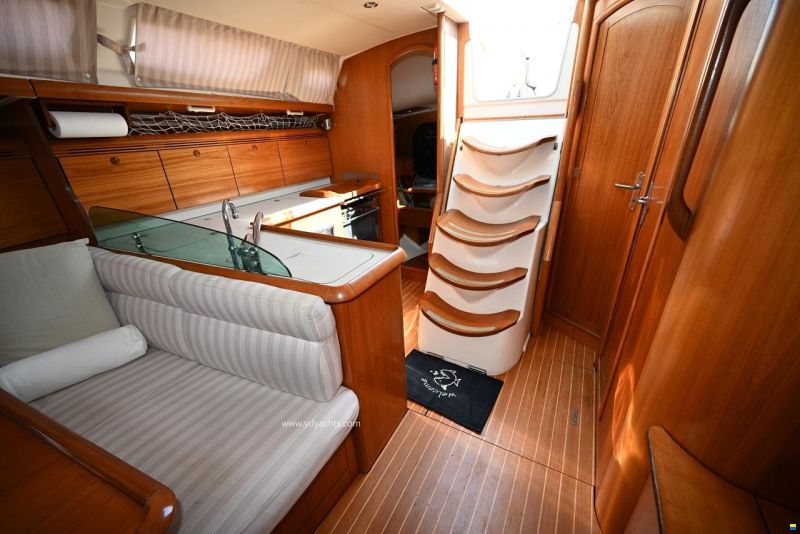Jeanneau Sun Odyssey 43