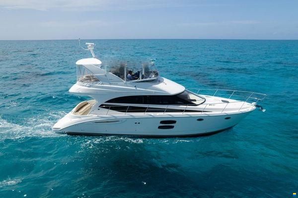 Meridian Yachts 441 Sedan