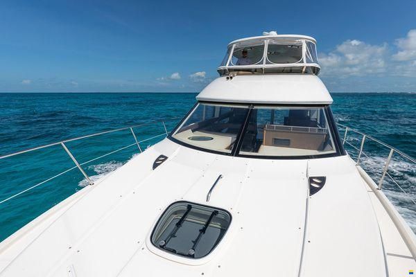 Meridian Yachts 441 Sedan