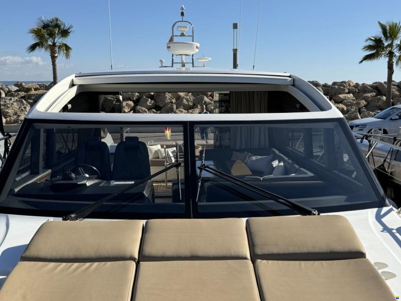 Princess V57