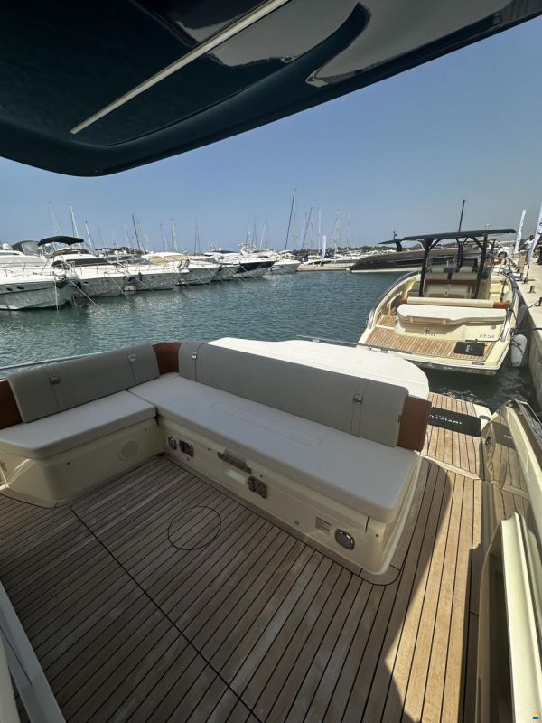 Invictus GT32O