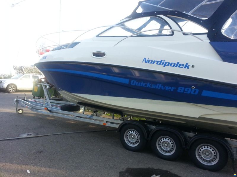 Delphia Quicksiler 890 Cruiser