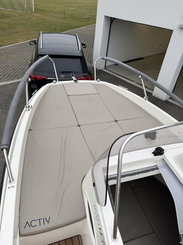 Quicksilver Active 605