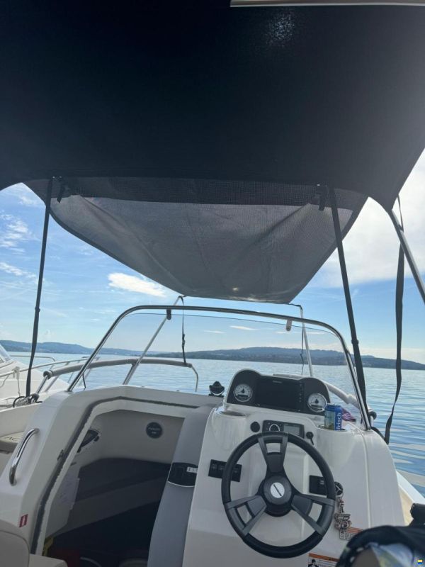 Quicksilver Active 605