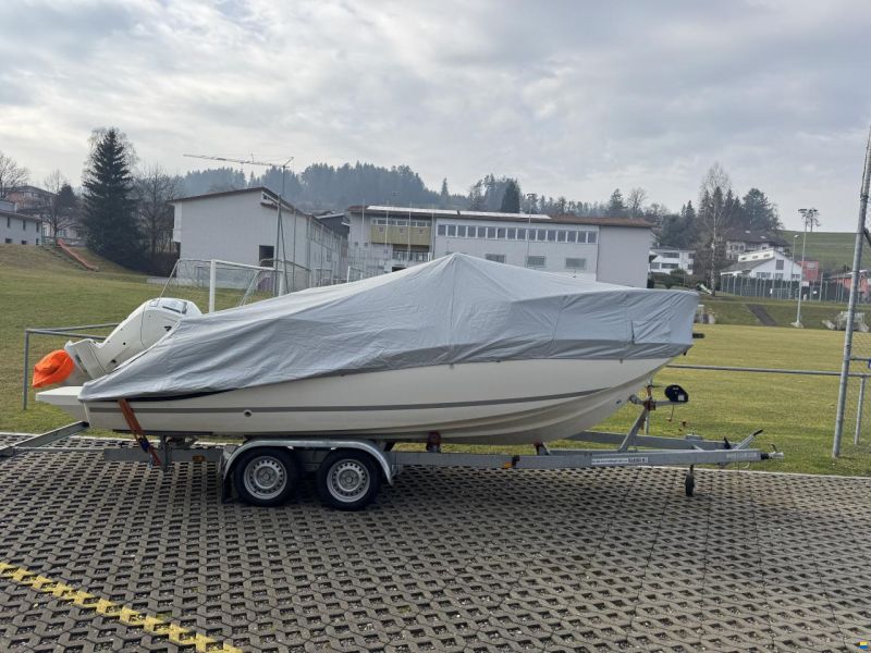 Quicksilver Active 605