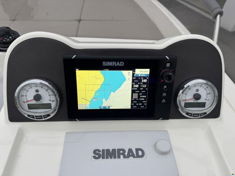 Quicksilver Active 605