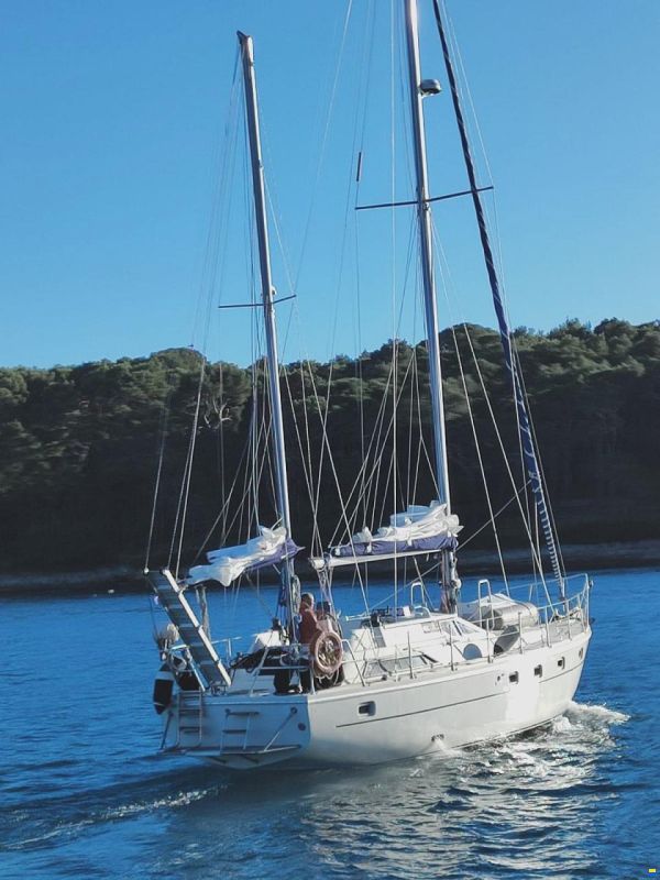 Ferretti Altura 424