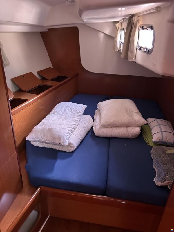Beneteau Oceanis 46