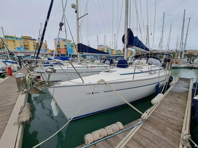 Bavaria 38