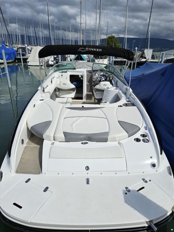 Rinker 246 CC