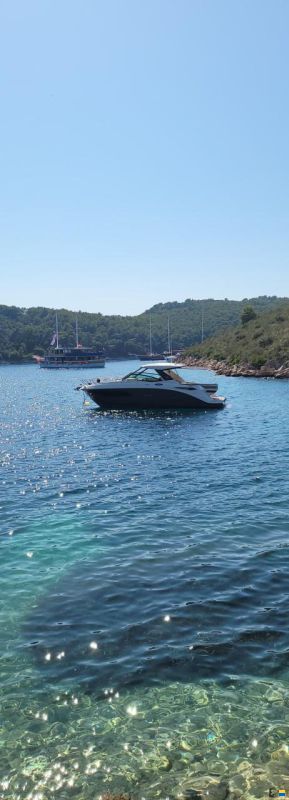 Sea Ray 320 DAE Sundancer