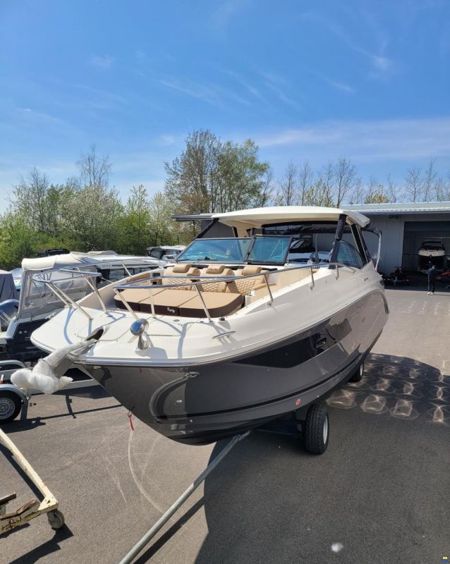 Sea Ray 320 DAE Sundancer