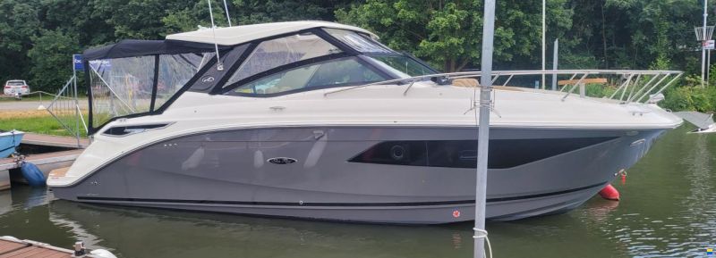 Sea Ray 320 DAE Sundancer
