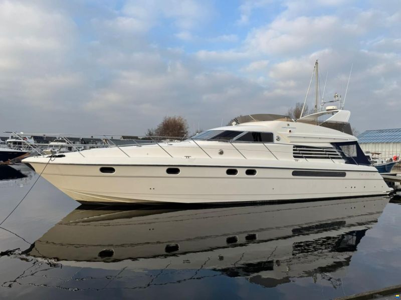 Fairline Squadron 59
