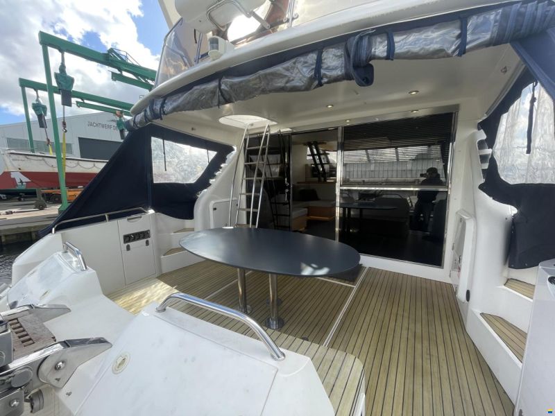 Fairline Squadron 59