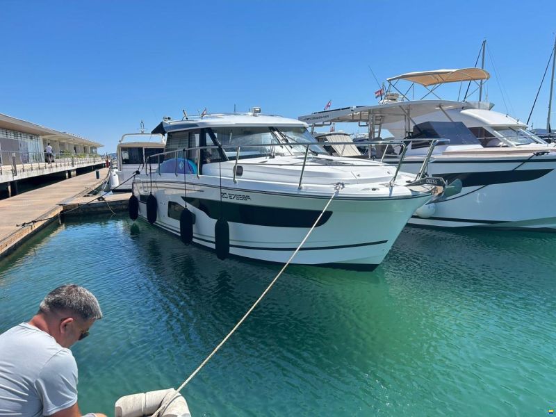 Jeanneau Merry Fisher 1095