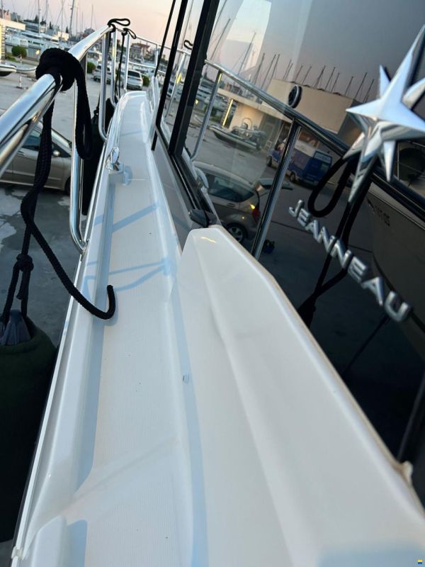 Jeanneau Merry Fisher 1095
