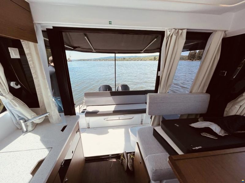 Jeanneau Merry Fisher 1095