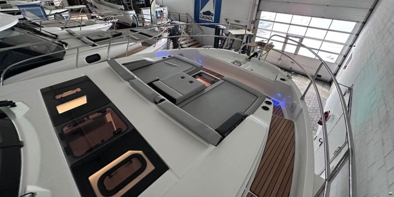 Jeanneau Merry Fisher 1295 Coup&eacute;