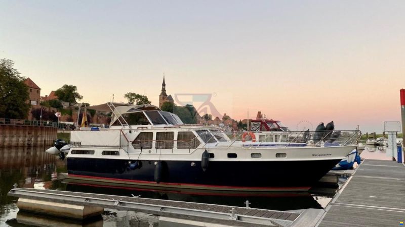 Valk kruiser 14m