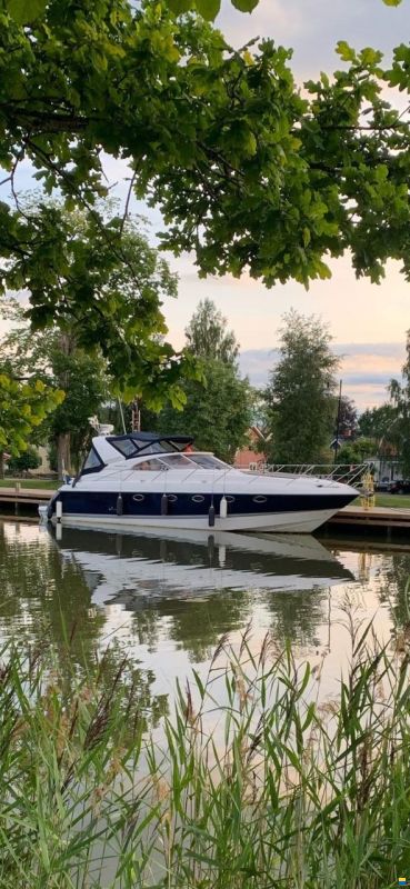 Fairline 43
