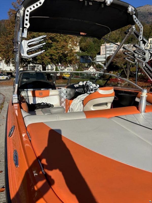 MasterCraft X-2