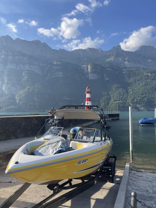 Moomba Mobius V