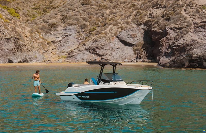 Quicksilver Activ 705 Open