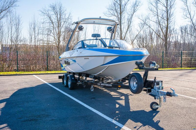 Malibu Wakesetter 21VLX
