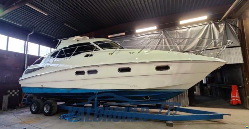 Sealine C 39