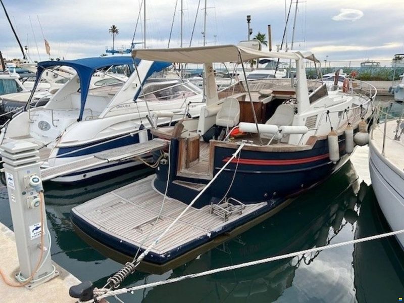 Menorquin Yacht 100 Open