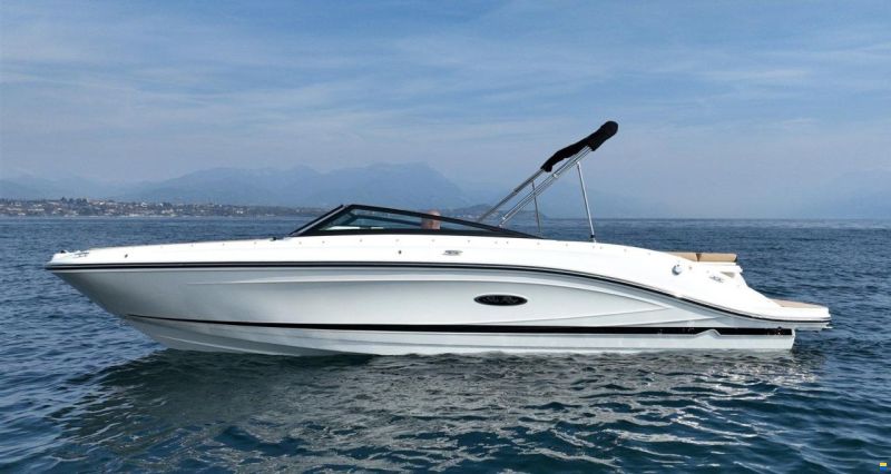 Sea Ray 230 SPX