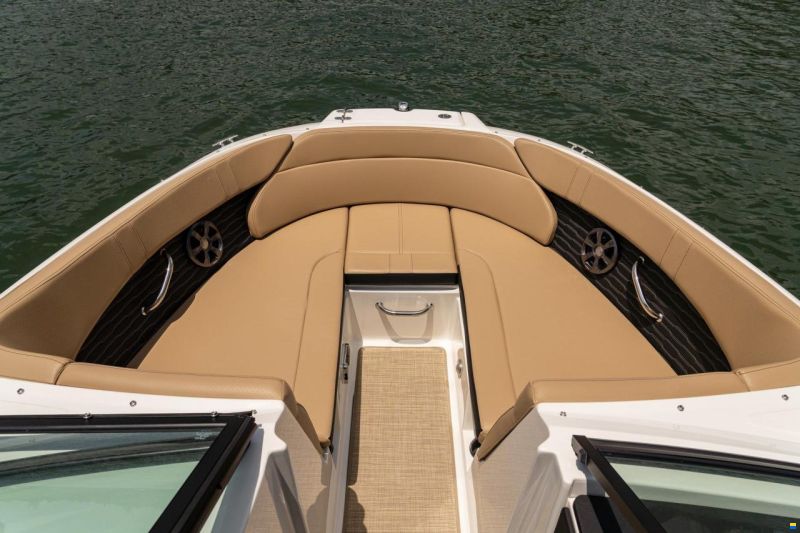 Sea Ray 230 SPX