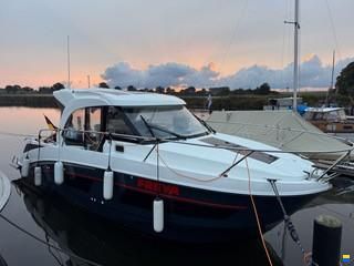 Beneteau Antares 9 OB