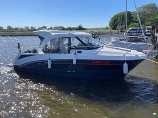 Beneteau Antares 9 OB