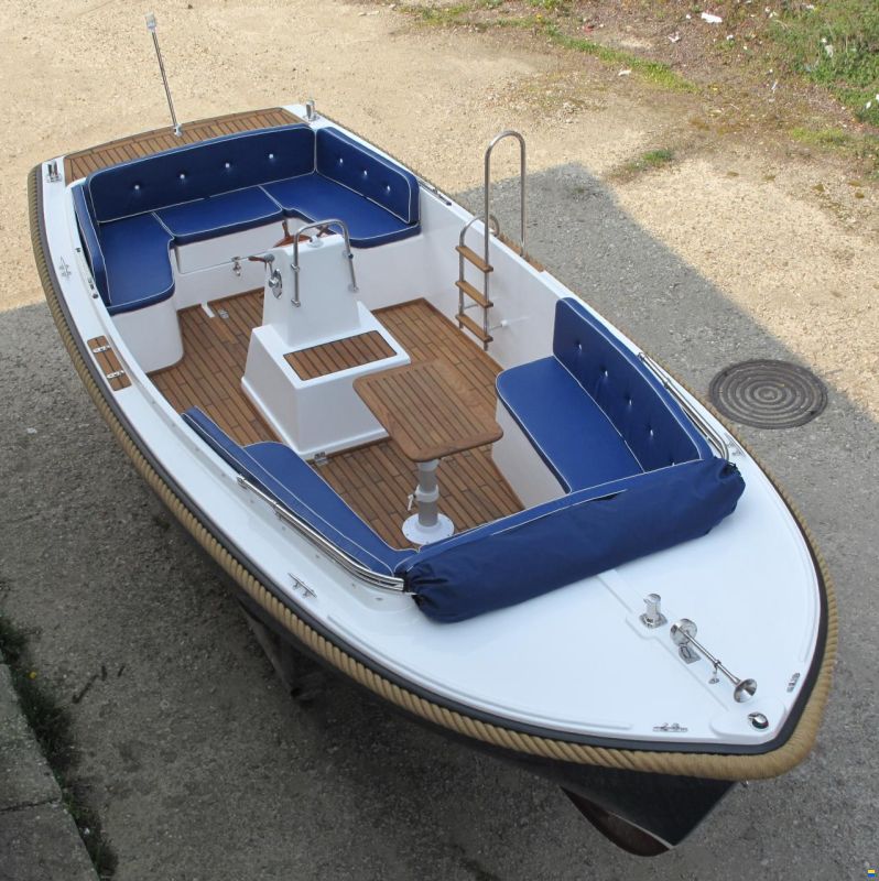 Romcraft -600 sloop