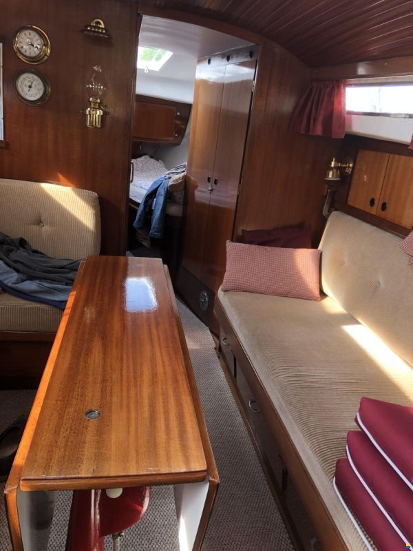 Asmus Hanseat 69 KS