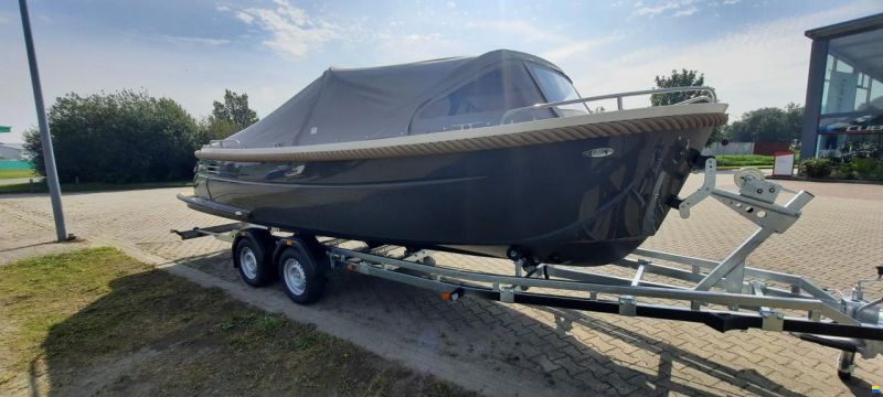 Primeur 700 Lounge Vetus 52PS Turbodiesel