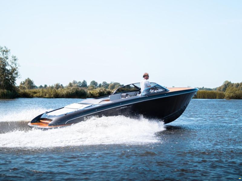 Riva Iseo